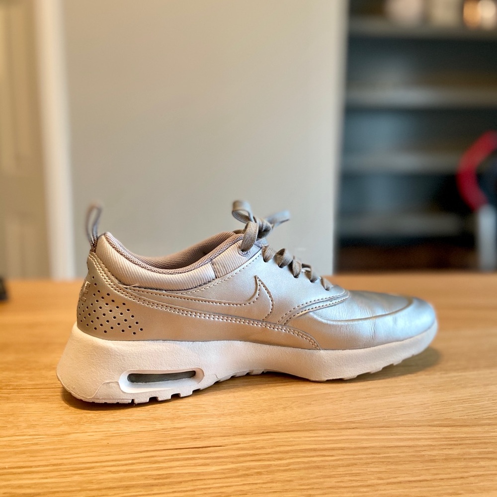 Ladies Nike Air Max